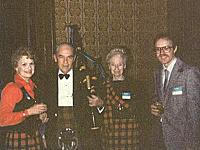 ed2.jpg (63360 bytes)